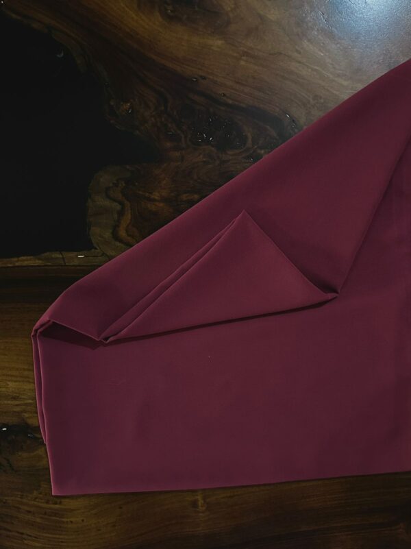 maroon xac 06