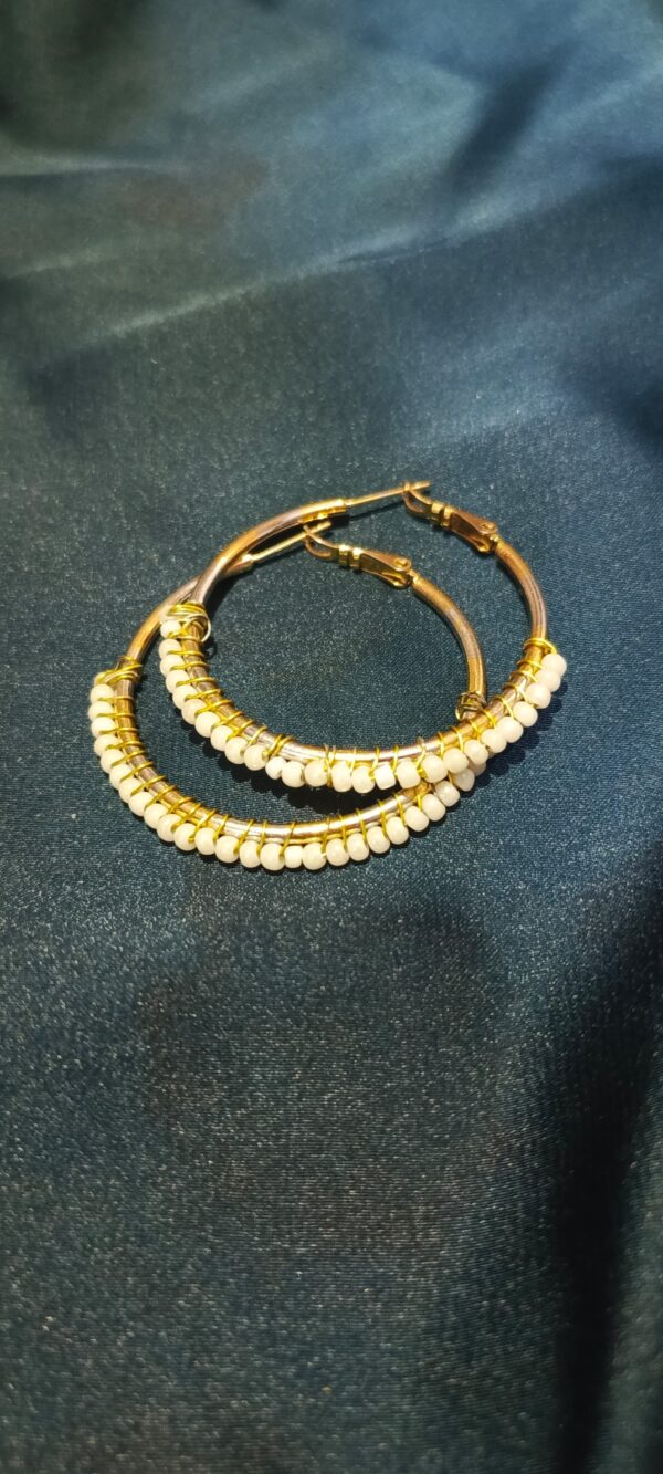 dual toned hoop earing xaj 08
