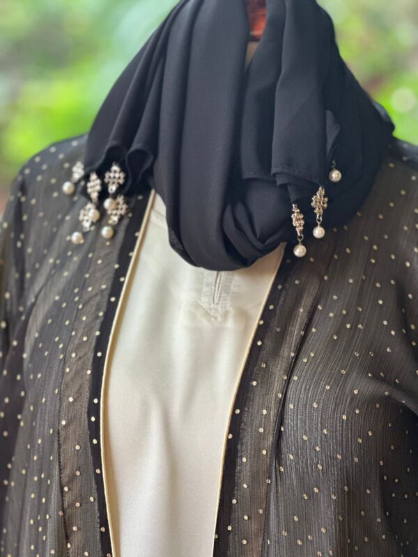Black gown with golden dots  🎯Code: xaa 53 - Image 3