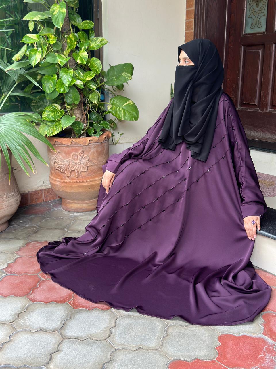 Diagnal beeds plum size 56