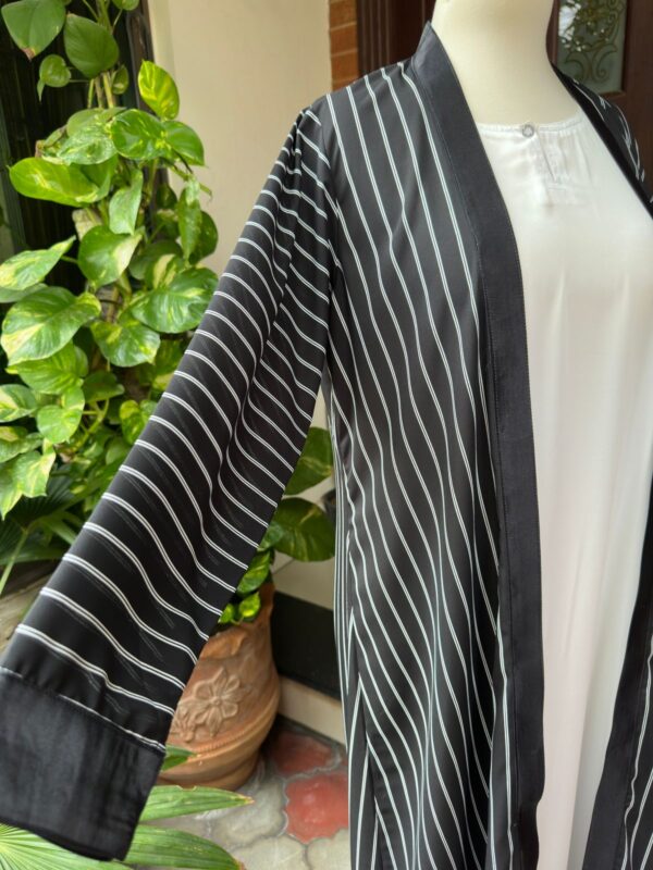 Cardigan black & white xaa 67
