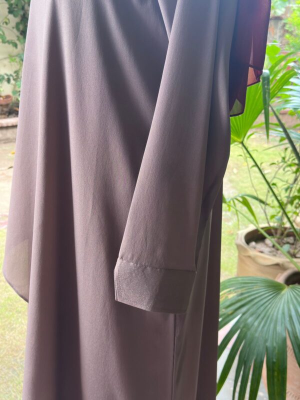 Taupe colour overlayer with ban - Image 3