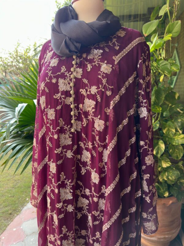 Burgandy Floral Embroidry Abaya - Image 2