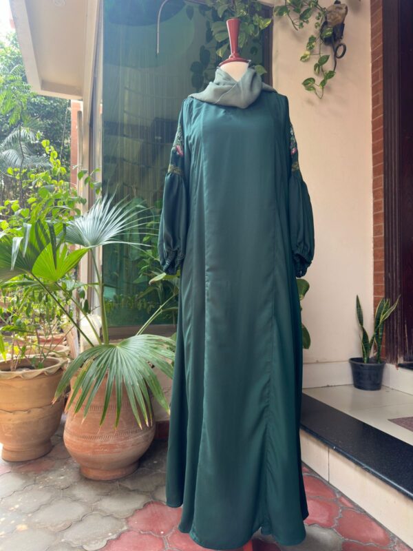 Elegant Dark green Abaya