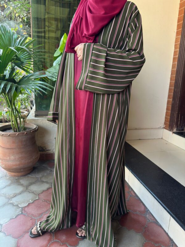Elegant Striped Open Abaya with Matching Inner Dress