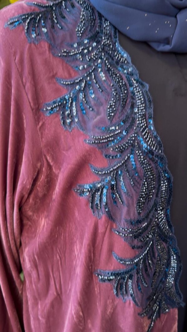 Grape velvet with dark blue lace - Image 4