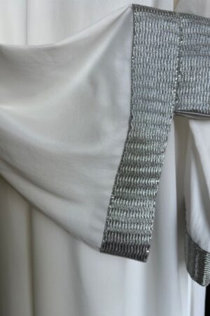angel white with straight line lace